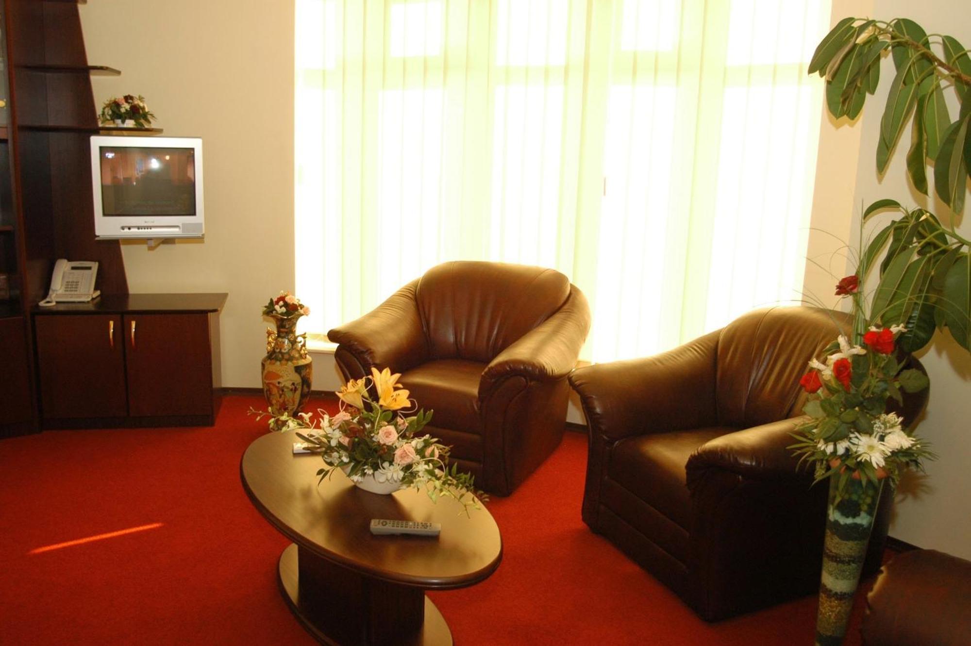 Hotel Regat Pitesti Phòng bức ảnh